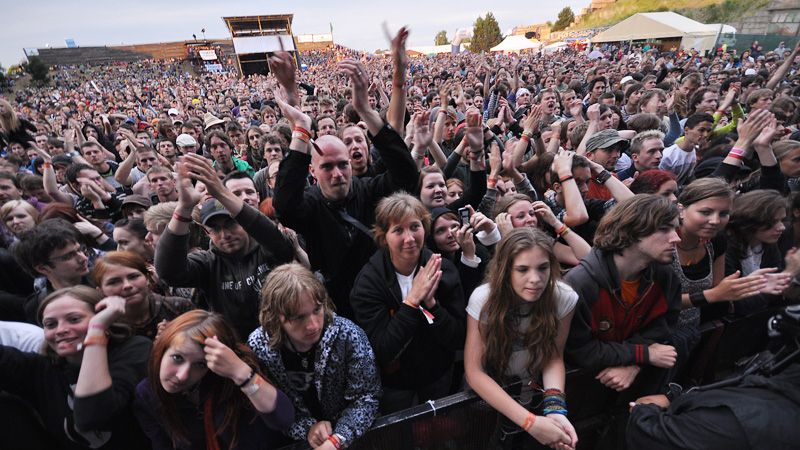 Pořadatelé letních hudebních festivalů chtějí od vlády jasné stanovisko